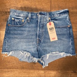 NWT Levi’s Shorts